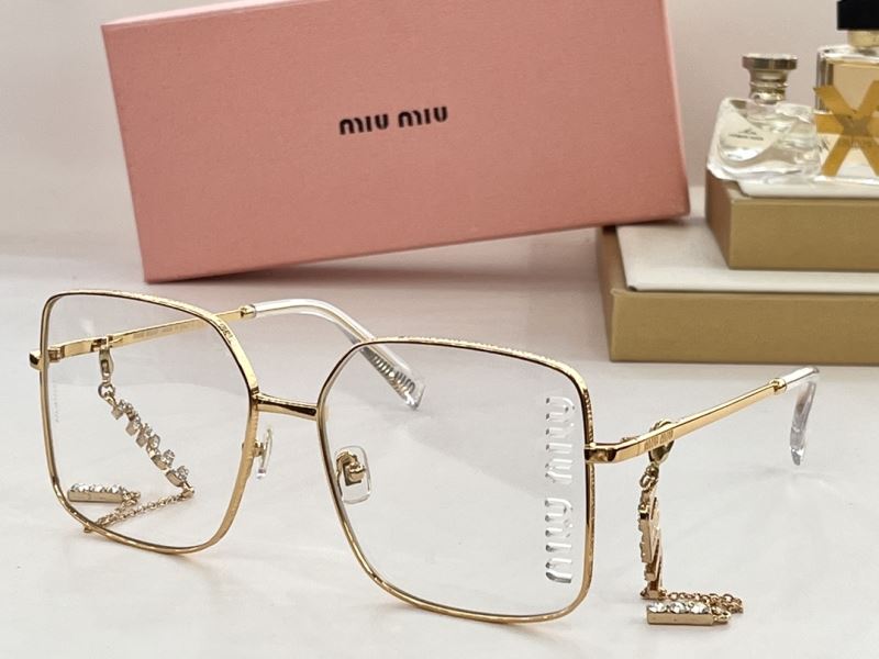 MIU MIU